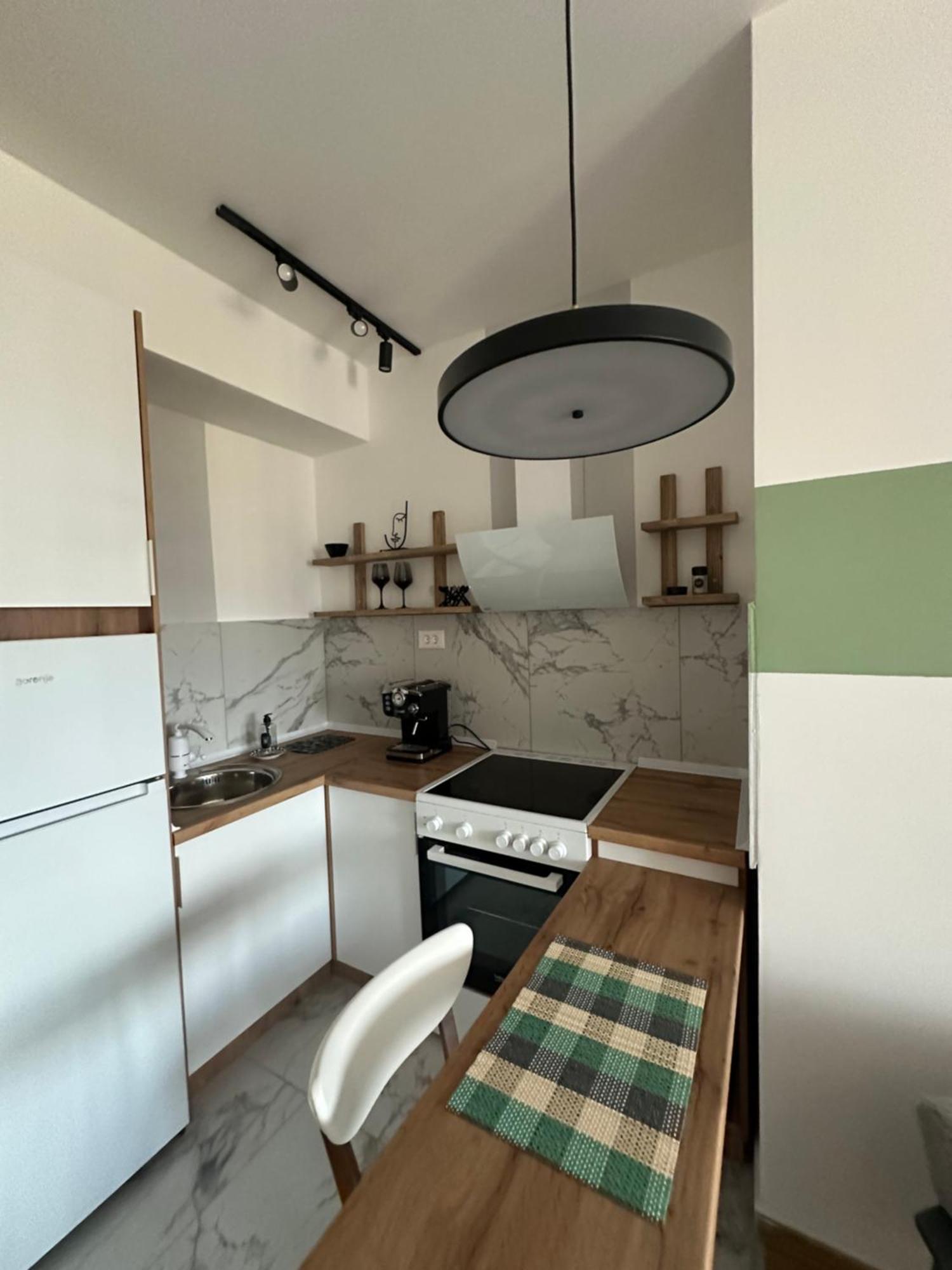 סקופיה Apartments Jana מראה חיצוני תמונה