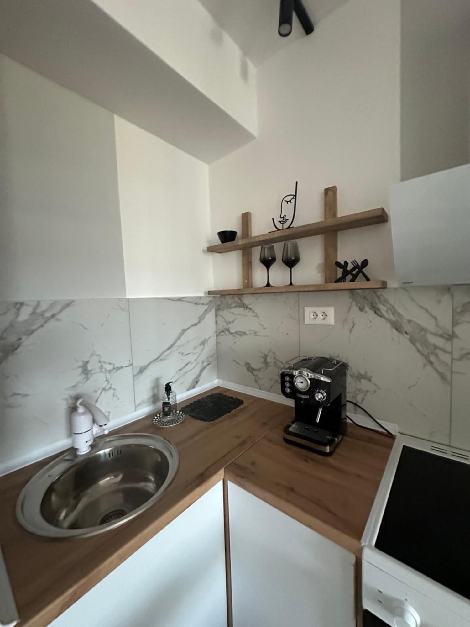 סקופיה Apartments Jana מראה חיצוני תמונה
